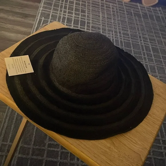 Stella & Dot | Accessories | Stella Dot Hat Nwt | Poshmark display picture 1